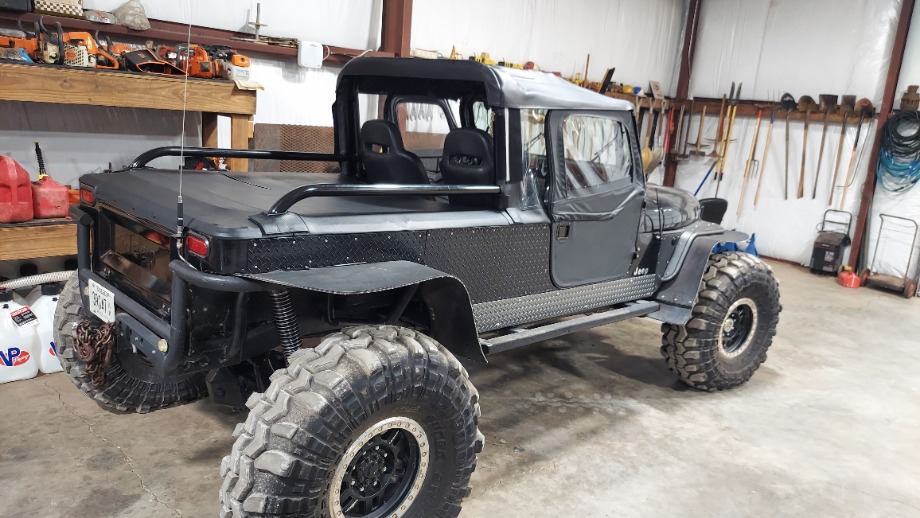 JEEP TOP AND BED COVER  Custom Upholstery 